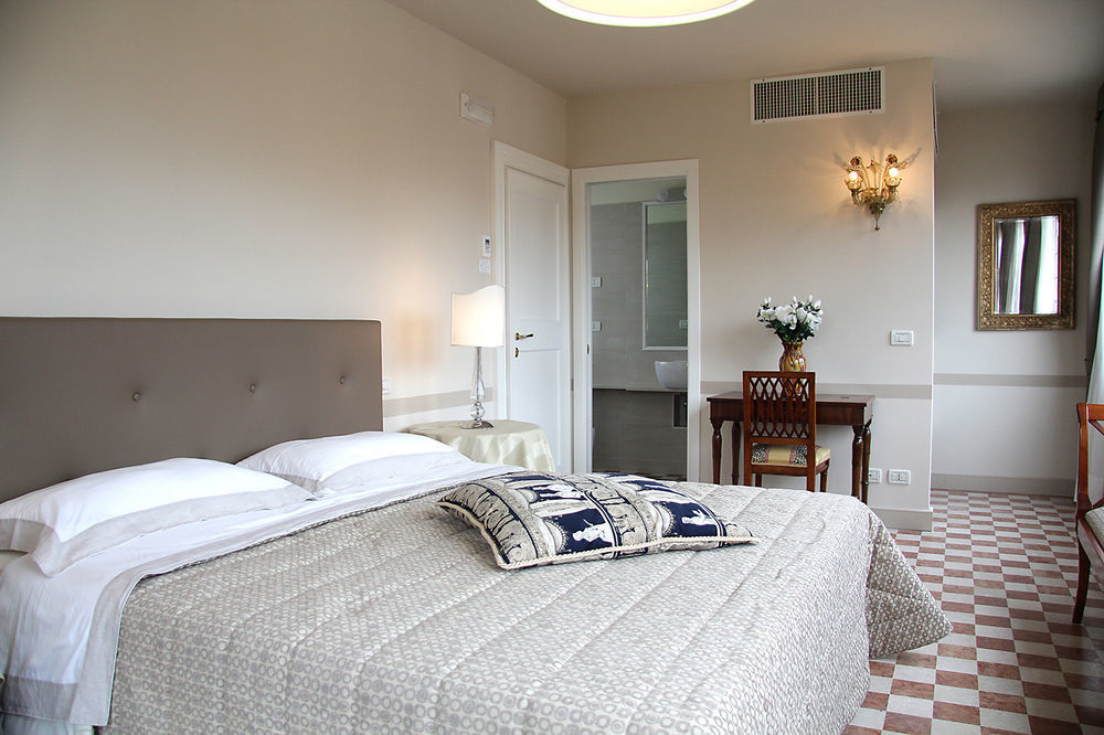 Domus Dotti V Guest House Τρεβίζο Εξωτερικό φωτογραφία