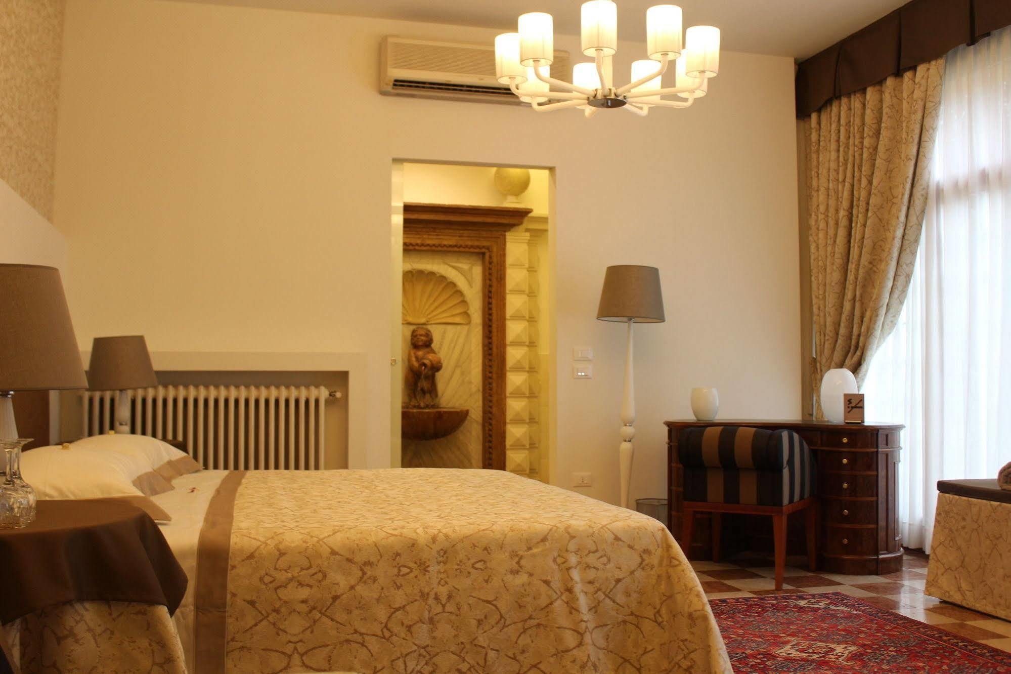 Domus Dotti V Guest House Τρεβίζο Εξωτερικό φωτογραφία